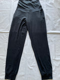 mamalicious (230) - schwarze Trainerhose, Gr. S