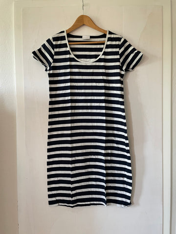 mamalicious (230) - schwarz/weiss gestreiftes Kleid, Gr. M
