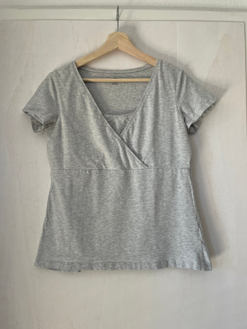 H&M mama (237) - graues Umstands- und Stillshirt, Gr. L