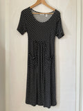 Yessica (213) - schwarzes Kleid mit weissen Punkten, Gr. S