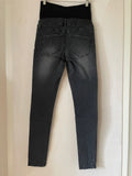SUPERMOM (255) - schwarze Jeans, Gr. 36