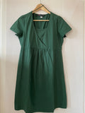 bpc (209) - grünes Kleid, Gr. 40/42