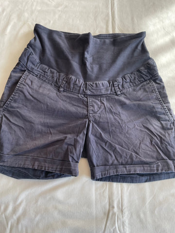 H&M mama (183) - blaue Shorts, Gr. 34