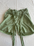 H&M mama (217) - grüne Shorts, Gr. S